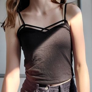 black tank top!